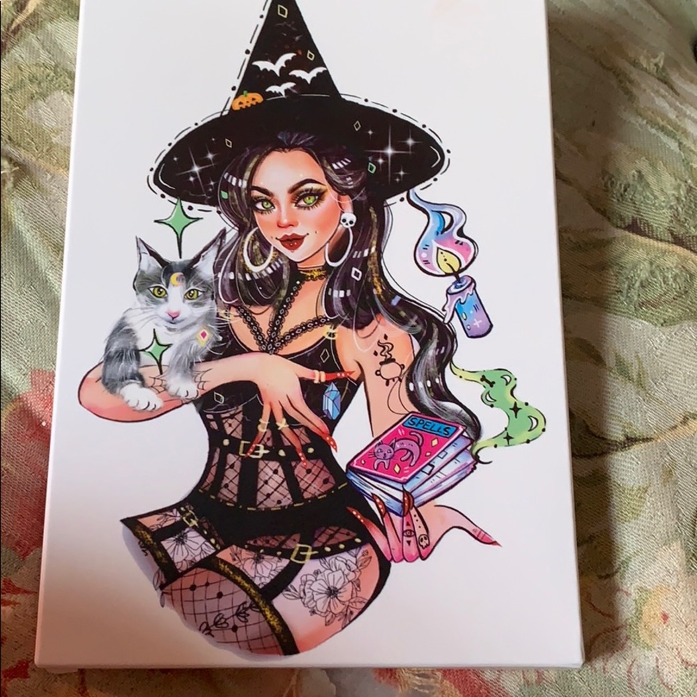 Spoiled cosmetics palette